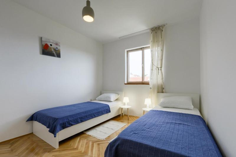 Apartments Yo Lee Bibinje Eksteriør bilde